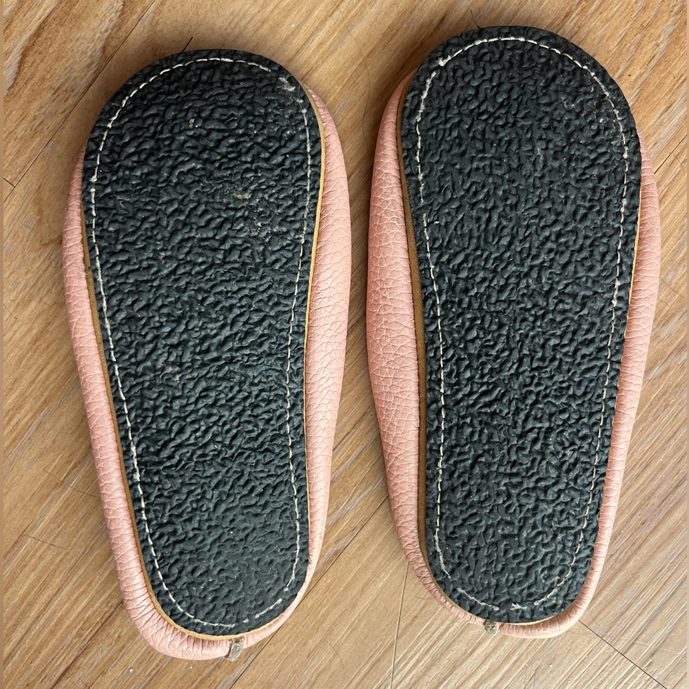 Two Pairs of Duchess and Fox Children’s Mary Jane’s - Picture 4 of 8